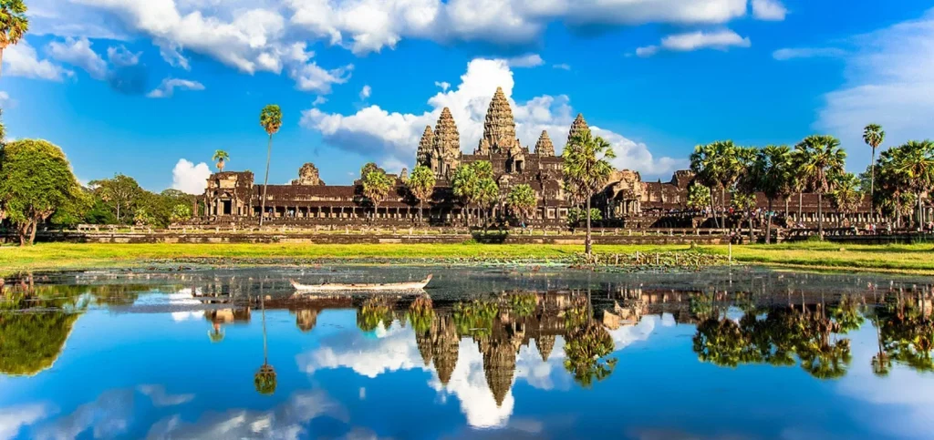 7-Day Cambodia Adventure: River Cruise from Siem Reap to Prek Taol Bird Sanctuary and Battambang